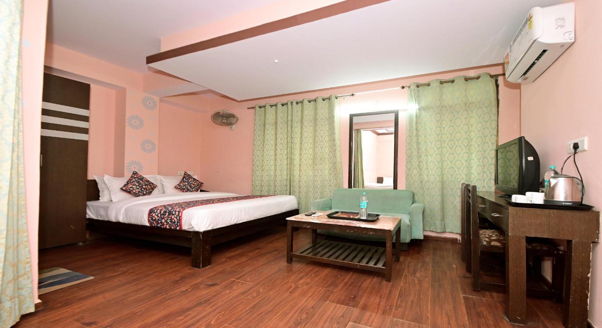 Hotel Laxmi Villa Palace-Near Jaipur Railway Station Buitenkant foto