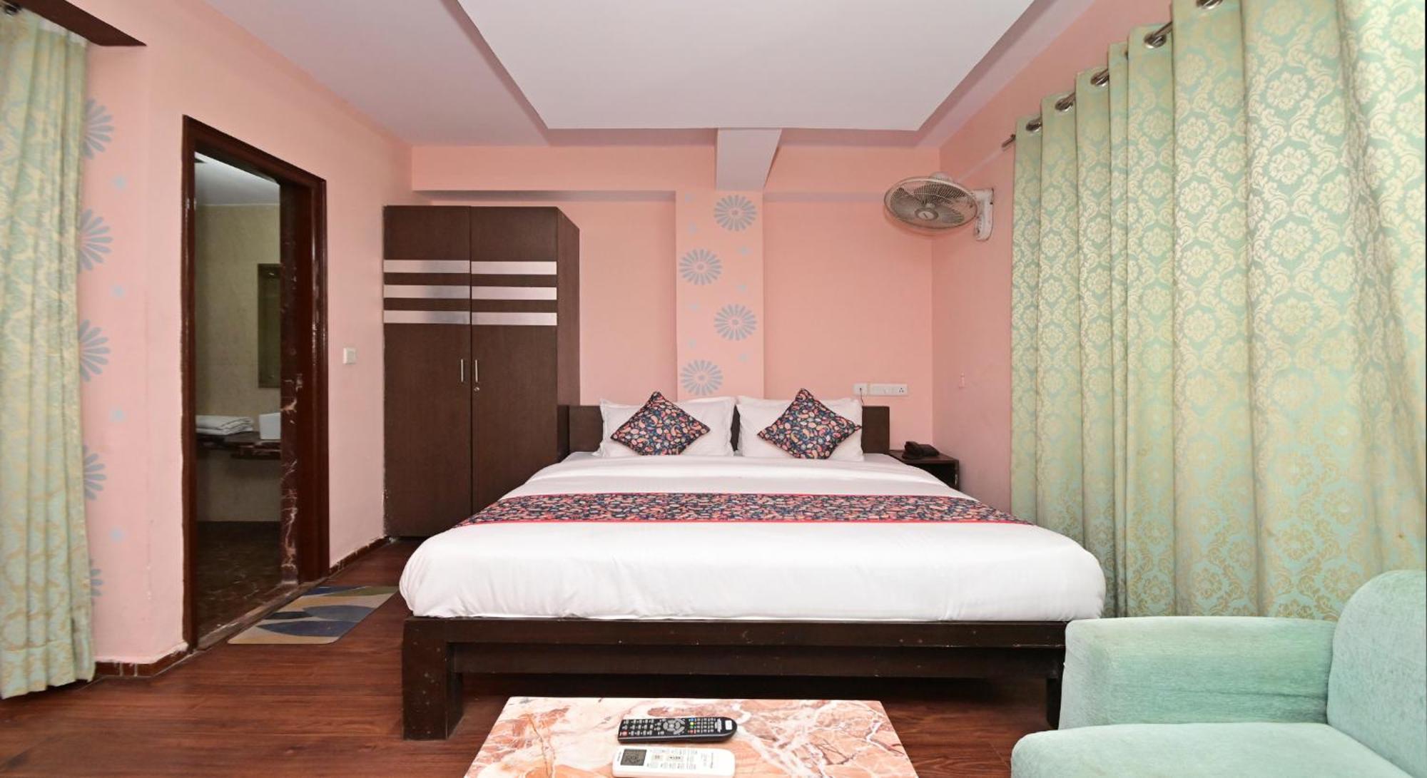Hotel Laxmi Villa Palace-Near Jaipur Railway Station Buitenkant foto